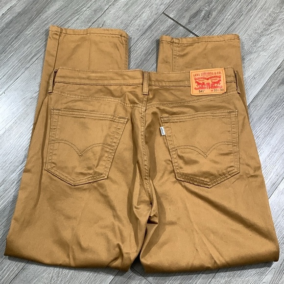 Levi’s 541™ Athletic Taper Fit Stretch Caraway Twill Jean style Pants size 33 - Picture 3 of 12